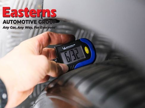 Used 2022 Tesla Model Y Performance image 24