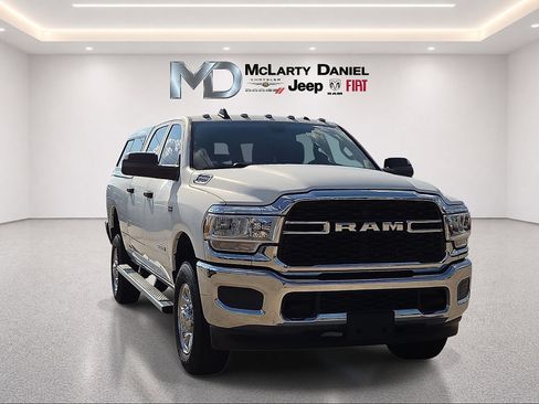 Used 2022 RAM 2500 Tradesman AWD/4WD image 1