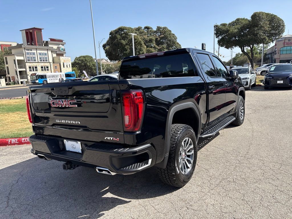Used 2021 GMC Sierra 1500 AT4 AWD/4WD image 5