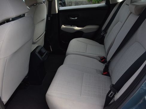 Used 2023 Honda HR-V LX image 14