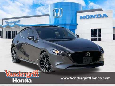 Used 2024 MAZDA MAZDA3 s FWD image 1