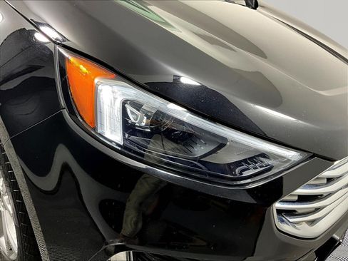 Used 2024 Ford Edge Titanium AWD/4WD image 31