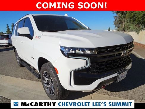 Used 2023 Chevrolet Tahoe Z71 w/ Luxury Package image 2