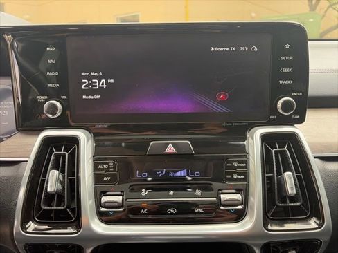 Used 2023 Kia Sorento SX Prestige AWD/4WD image 15