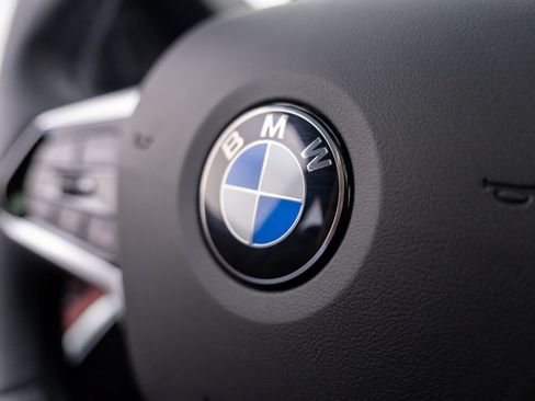 Certified 2026 BMW 330i xDrive Sedan AWD/4WD image 22