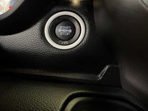 Used 2020 RAM 2500 Laramie w/ Night Edition image 46