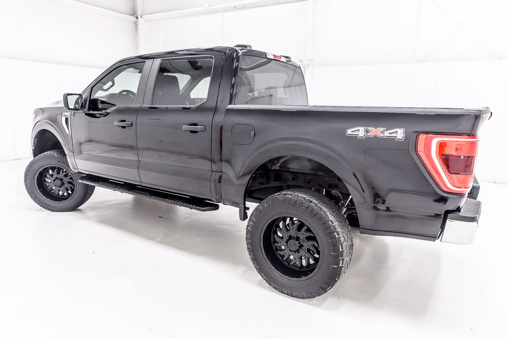 Used 2022 Ford F150 XLT w/ Bed Utility Package AWD/4WD image 4