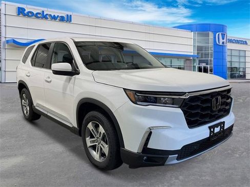 New 2025 Honda Pilot EX-L image 9