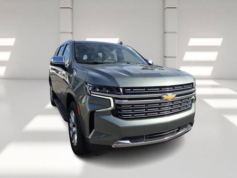 Used 2024 Chevrolet Tahoe Premier image 3