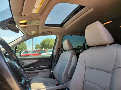 Used 2022 Honda Pilot Special Edition image 13