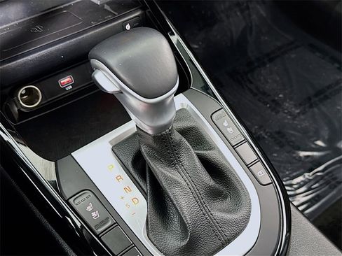 Used 2023 Kia Forte GT-Line w/ GT-Line Premium Package image 17