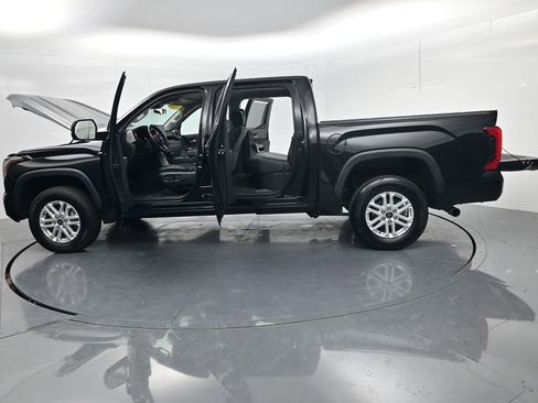 Used 2023 Toyota Tundra SR5 w/ SR5 Premium Package AWD/4WD image 67