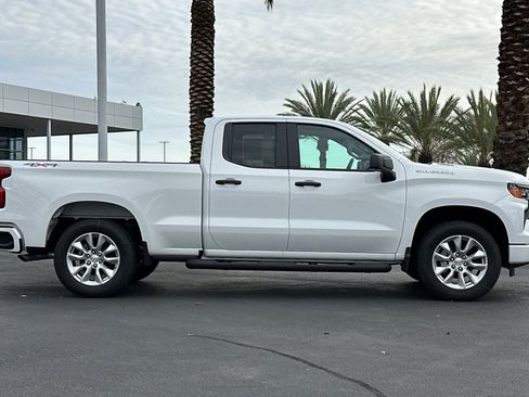New 2026 Chevrolet Silverado 1500 Custom image 2