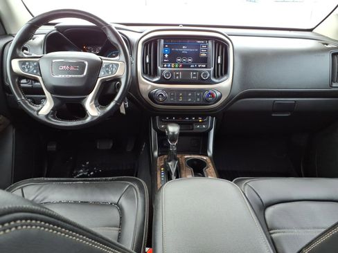 Used 2022 GMC Canyon Denali image 14