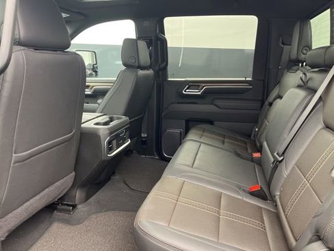 New 2026 Chevrolet Silverado 2500 High Country w/ High Country Premium Package AWD/4WD image 21