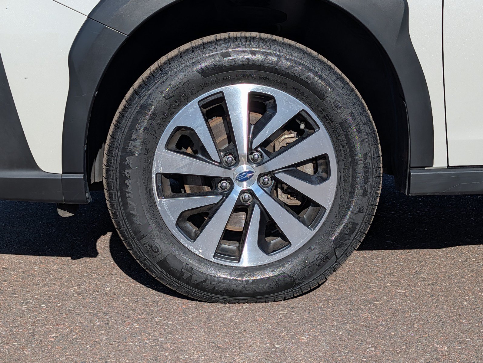 Used 2023 Subaru Outback Premium AWD/4WD image 15
