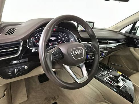 Used 2019 Audi Q7 3.0T Prestige w/ Prestige Package AWD/4WD image 13