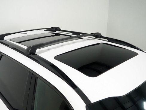 Used 2025 Kia Telluride SX X-Line AWD/4WD image 4