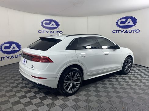 Used 2021 Audi Q8 Premium AWD/4WD image 3