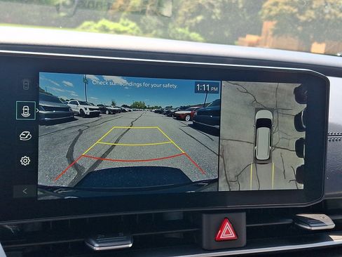 New 2026 Kia Carnival SX w/ SX Dark Edition Package FWD image 13