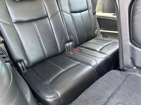 Used 2014 Nissan Pathfinder SL w/ Cargo Package FWD image 17