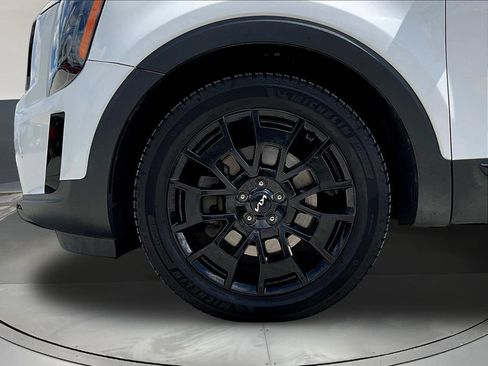 Used 2022 Kia Telluride SX w/ SX Prestige Package AWD/4WD image 37