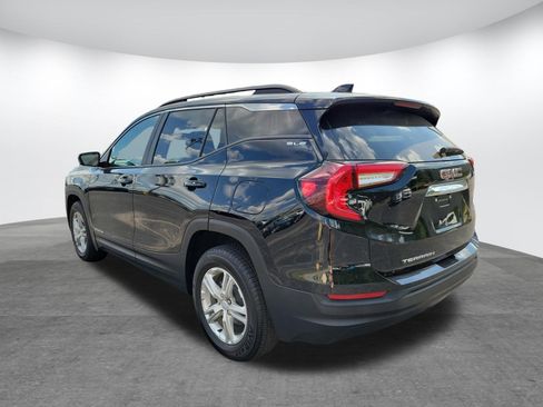 Used 2022 GMC Terrain SLE w/ Driver Convenience Package FWD image 26
