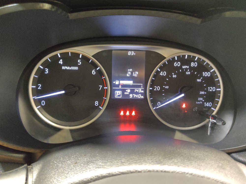 Used 2025 Nissan Versa S w/ Trunk Package FWD image 23