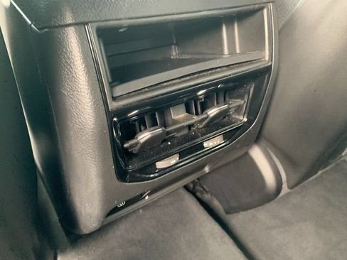 Certified 2023 Jeep Grand Cherokee Limited AWD/4WD image 18