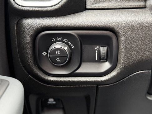 Used 2022 RAM 1500 Big Horn image 18