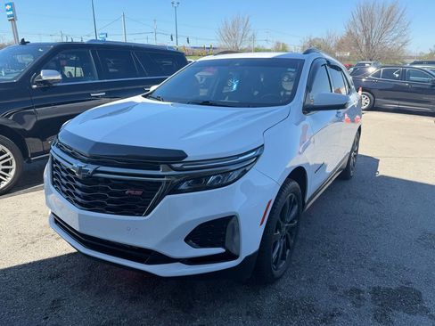 Used 2022 Chevrolet Equinox RS w/ RS Leather Package image 2