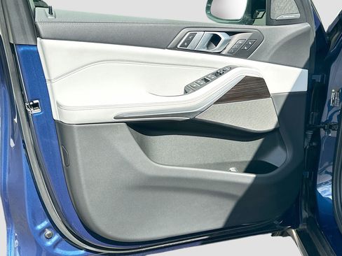 Used 2023 BMW X5 xDrive40i image 22