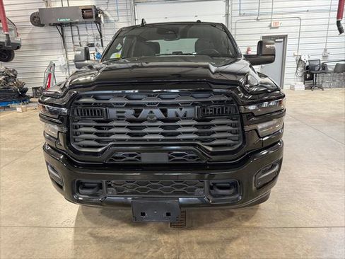 Certified 2025 RAM 2500 Big Horn AWD/4WD image 41