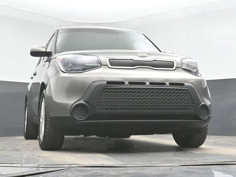 Used 2015 Kia Soul image 39