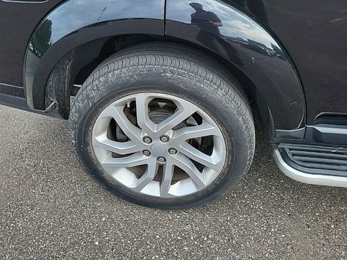Used 2016 Land Rover LR4 HSE AWD/4WD image 40