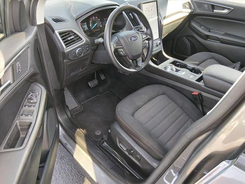 Used 2022 Ford Edge SE w/ Cargo Accessory Package AWD/4WD image 10
