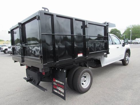 New 2025 GMC Sierra 3500 Pro w/ Convenience Package image 7