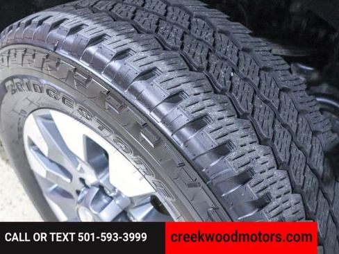 Used 2022 Chevrolet Silverado 2500 Custom w/ Custom Value Package image 35