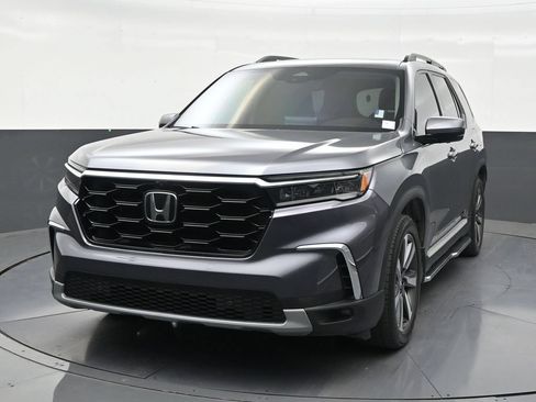 Used 2024 Honda Pilot Elite image 8