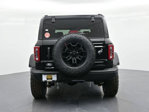 New 2026 Ford Bronco Badlands image 7