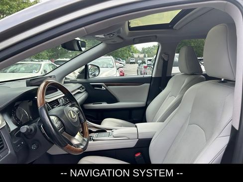 Used 2020 Lexus RX 350L Premium w/ Premium Package AWD/4WD image 6