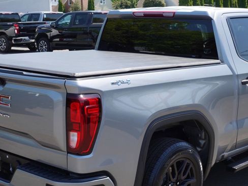 Used 2023 GMC Sierra 1500 Pro w/ Graphite Edition AWD/4WD image 11