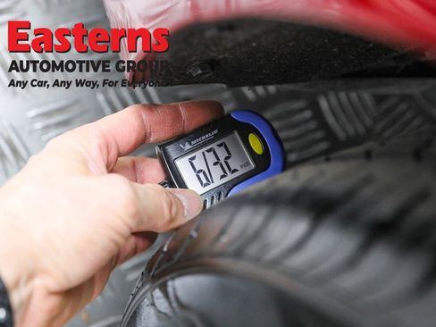 Used 2023 Toyota Camry SE w/ Cold Weather Package image 27