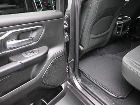New 2026 RAM 1500 4x4 Crew Cab image 12