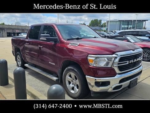 Used 2019 RAM 1500 4x4 Crew Cab image 1