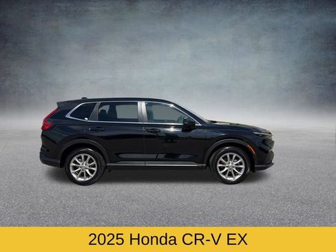 Used 2025 Honda CR-V EX image 3