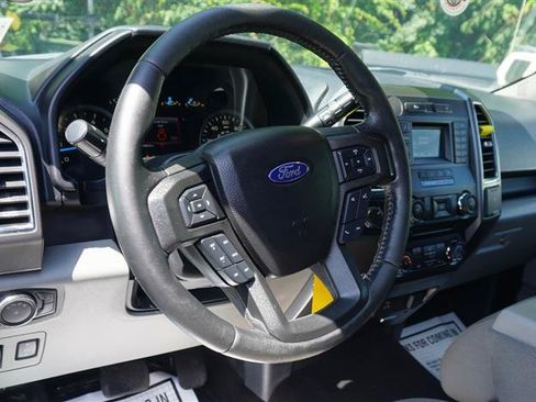 Used 2017 Ford F150 XLT w/ Equipment Group 301A Mid AWD/4WD image 12
