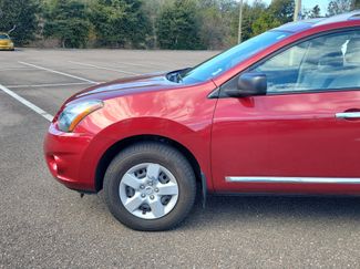 Used 2015 Nissan Rogue S w/ Convenience Package video 2