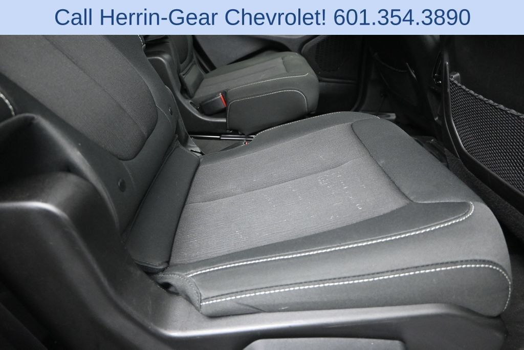 Used 2023 Jeep Grand Cherokee L Laredo RWD image 22