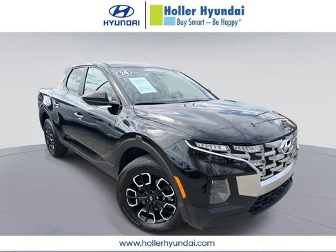 Certified 2024 Hyundai Santa Cruz SE image 1